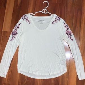 Aeropostal white embroidered Long Sleeved Shirt